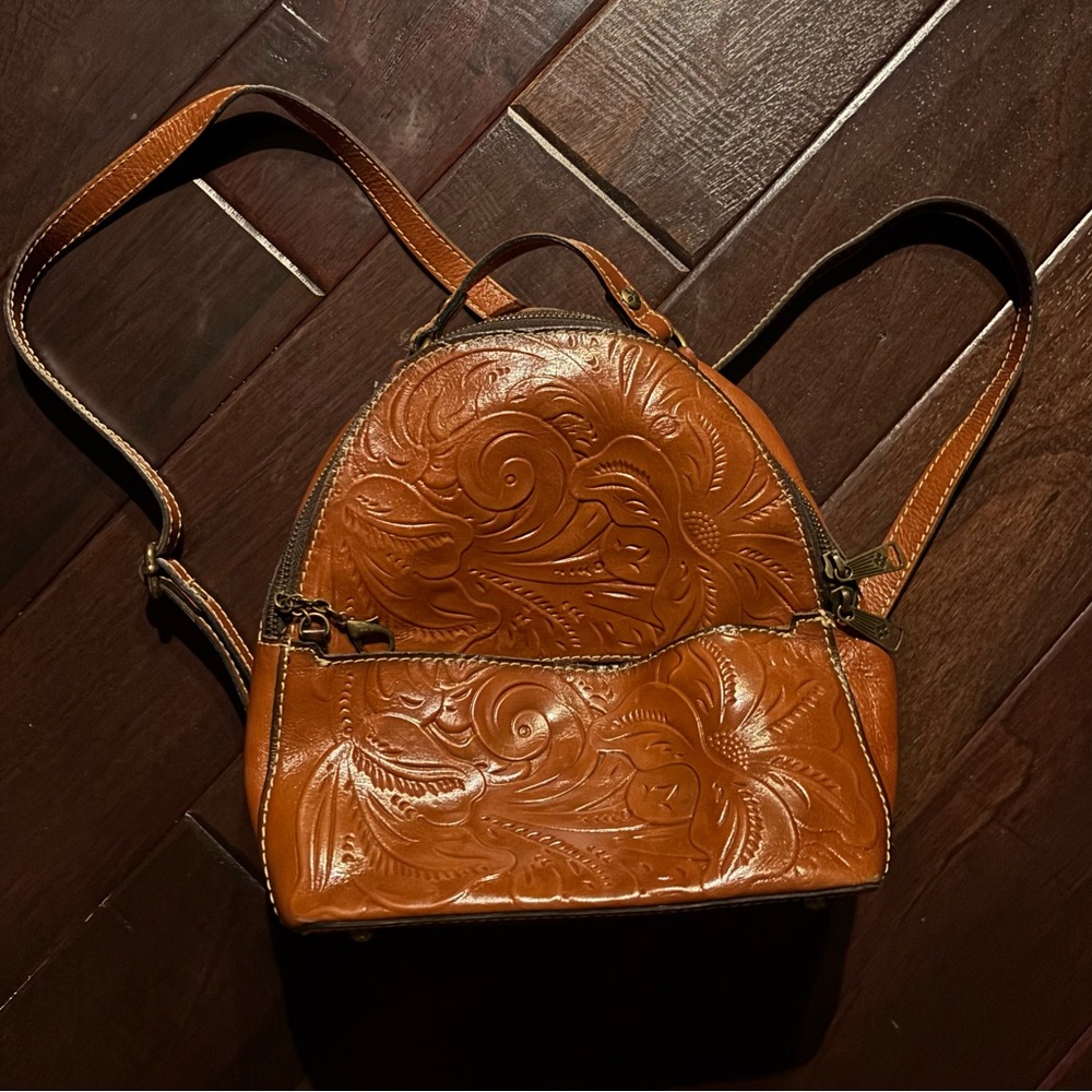 Patricia Nash Floral Embossed Tan Leather Backpack - Picture 3 of 6